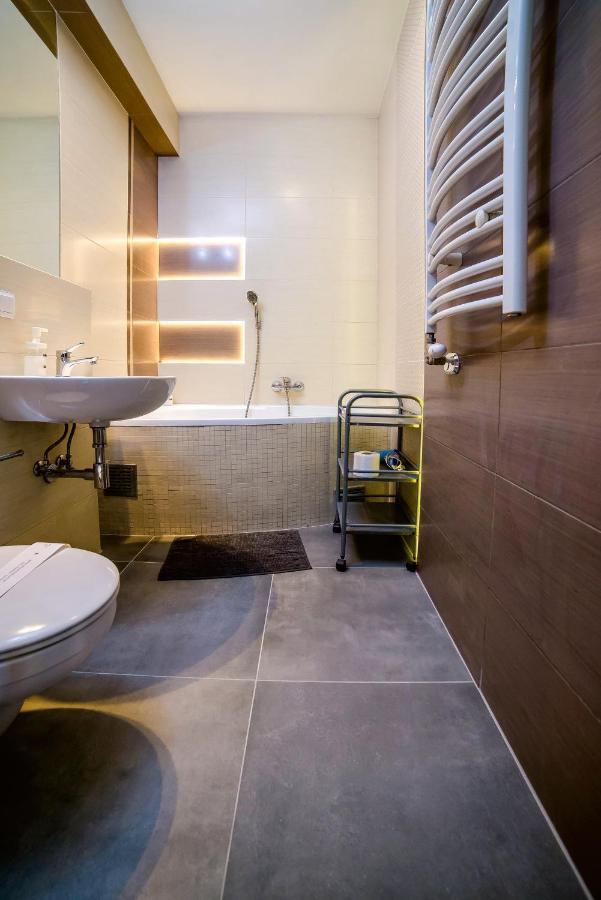 Cracovia Apartments מראה חיצוני תמונה